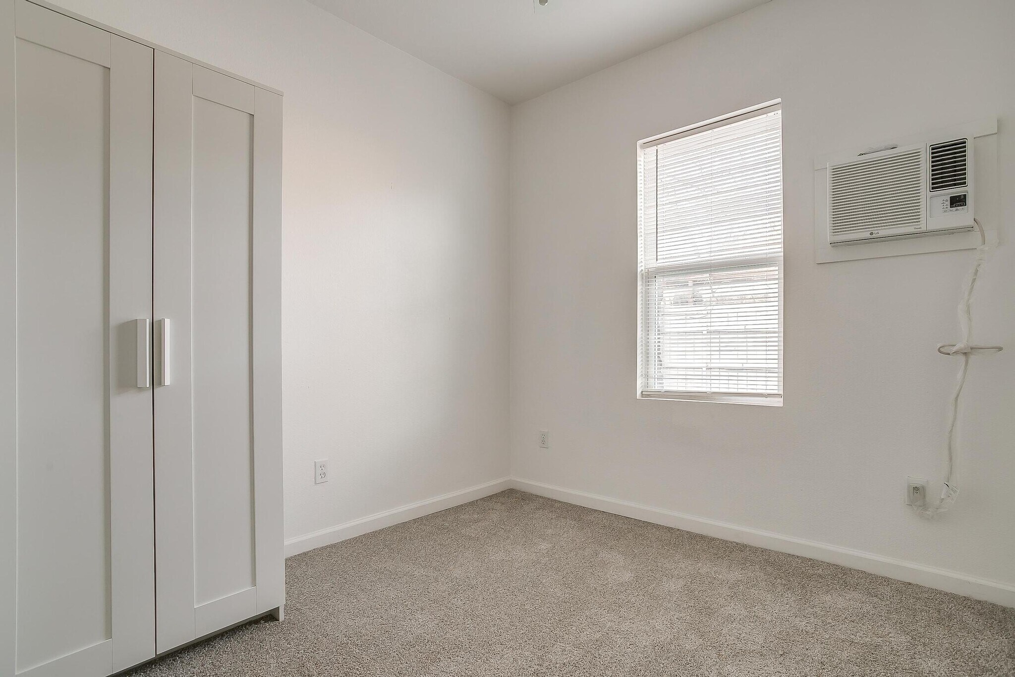 Building Photo - 2722 E Vickery Blvd