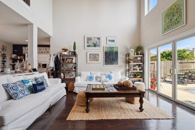 Building Photo - 24514 San Pellino Dr