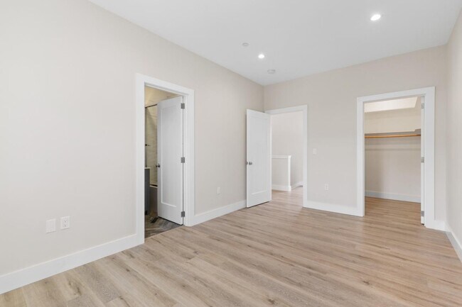 Building Photo - 193 Carmel Ave