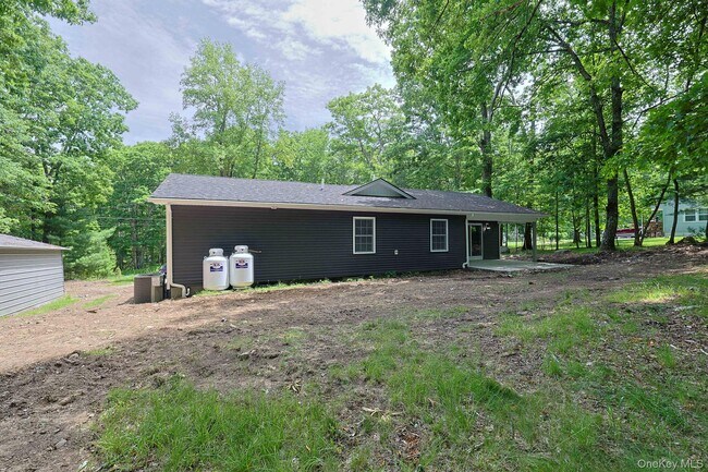 Building Photo - 46 Finkle Rd