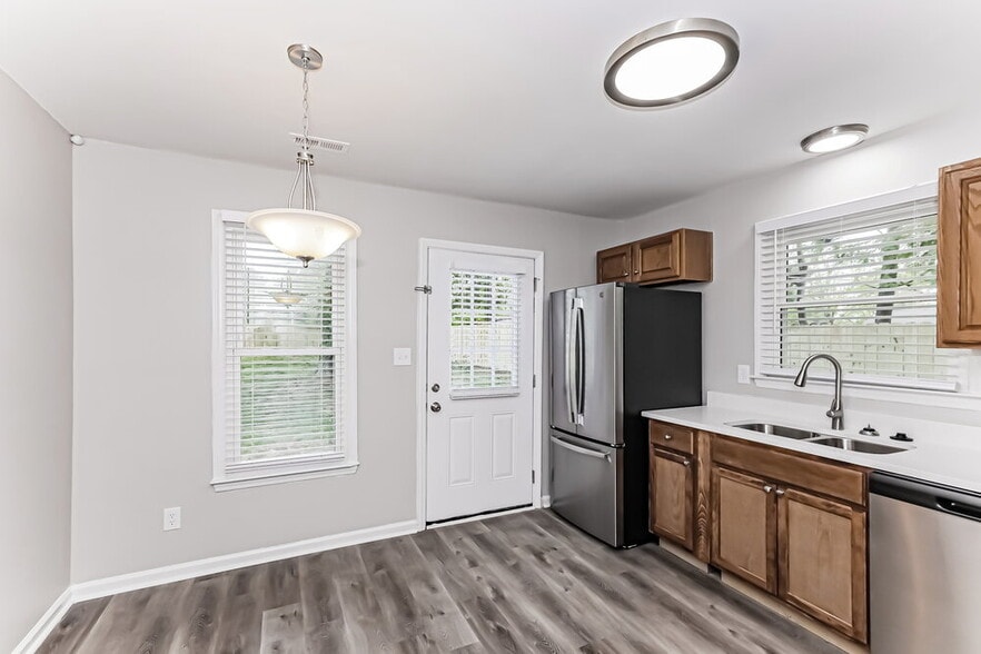 Building Photo - 3522 Fortis Ln