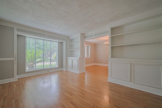 Building Photo - 3518 Rolling Green Ln