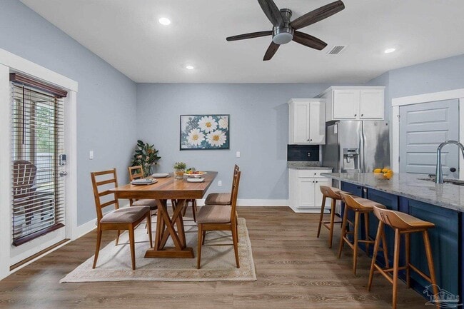 Building Photo - 5761 Danbury Blvd