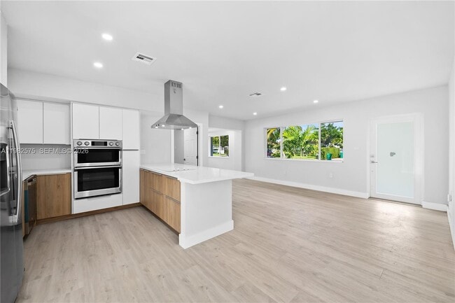 Building Photo - 8560 SW 126th Terrace