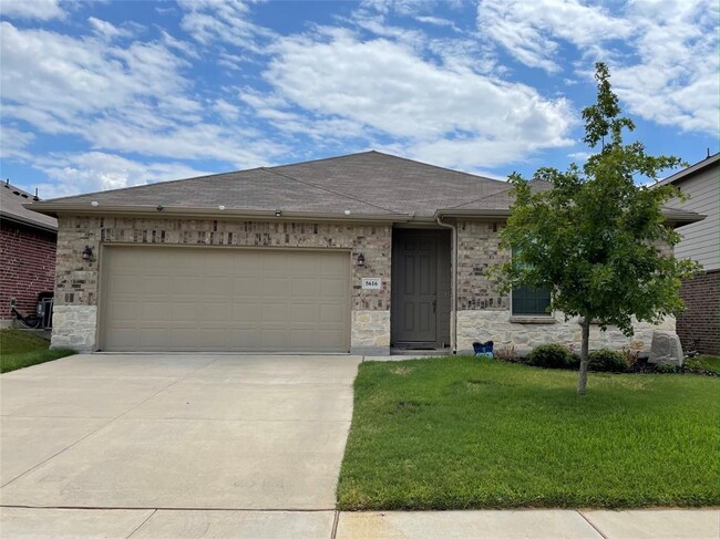 Building Photo - 5616 Las Lomas Ln