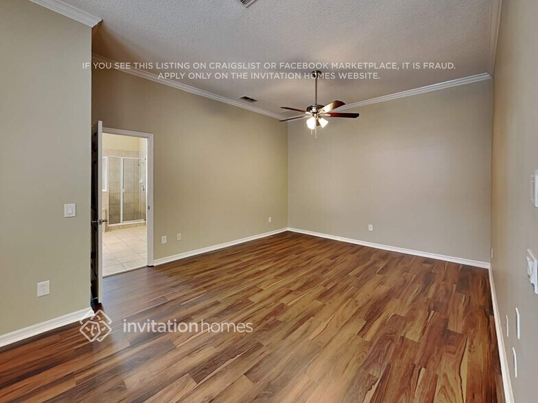 Building Photo - 626 Westhampton Ct