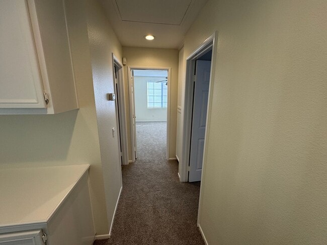 Building Photo - 2590 Taylor Ave