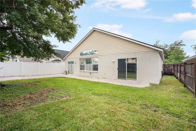 Building Photo - 13531 White Elk Loop