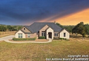 Building Photo - 451 Stone Lp