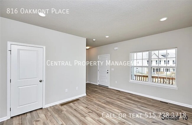 Primary Photo - 816 Oakmont Pl