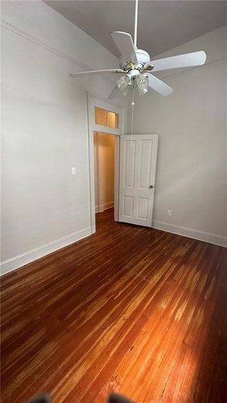 Building Photo - 4233 Iberville St