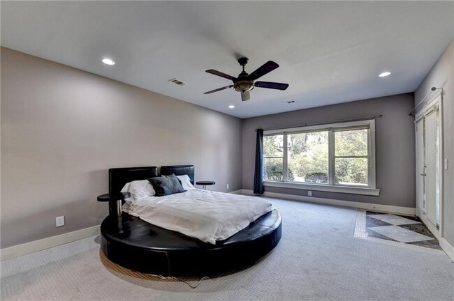 Building Photo - 8330 Royal Melbourne Way