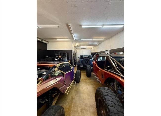 Building Photo - 506 Beauchamp Rd