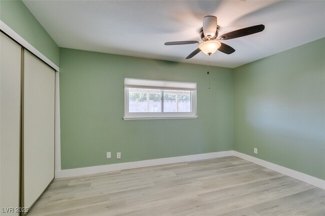 Building Photo - 605 Mosswood Dr