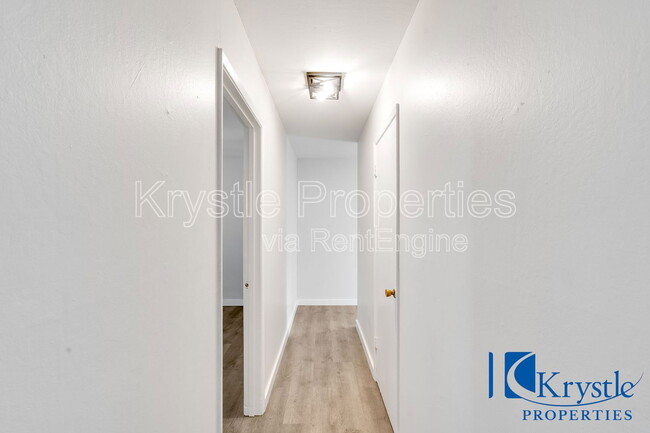 Building Photo - 151 Denton Ct
