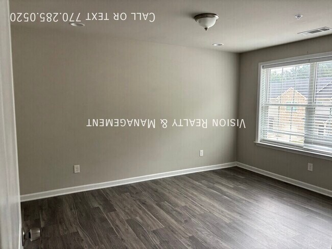 Building Photo - 8331 Triple Crown Dr