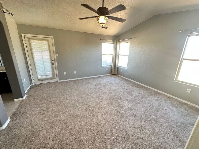 Building Photo - Cabezon Beauty | Large Yard | 2 Living Areas & Upstairs Loft | 1-year Lease |Tours Available!