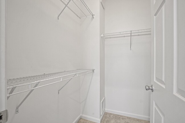 Building Photo - 2651 Park Tower Dr