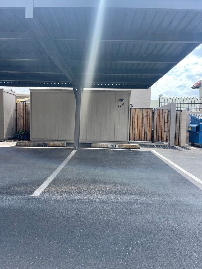 Building Photo - 2927 E Fairmount Ave