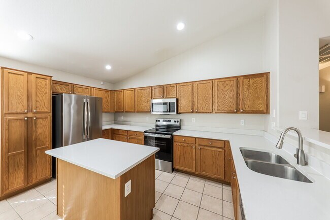 Building Photo - 501 S 125th Ave