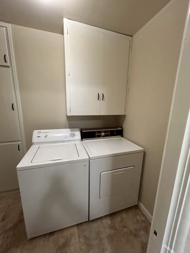 Building Photo - Charming 2-bedroom, 1-bath home in Redding, CA
