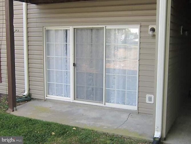 Building Photo - 106 Timberlake Terrace