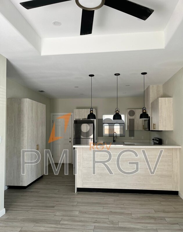 Building Photo - 1320 N McColl Rd