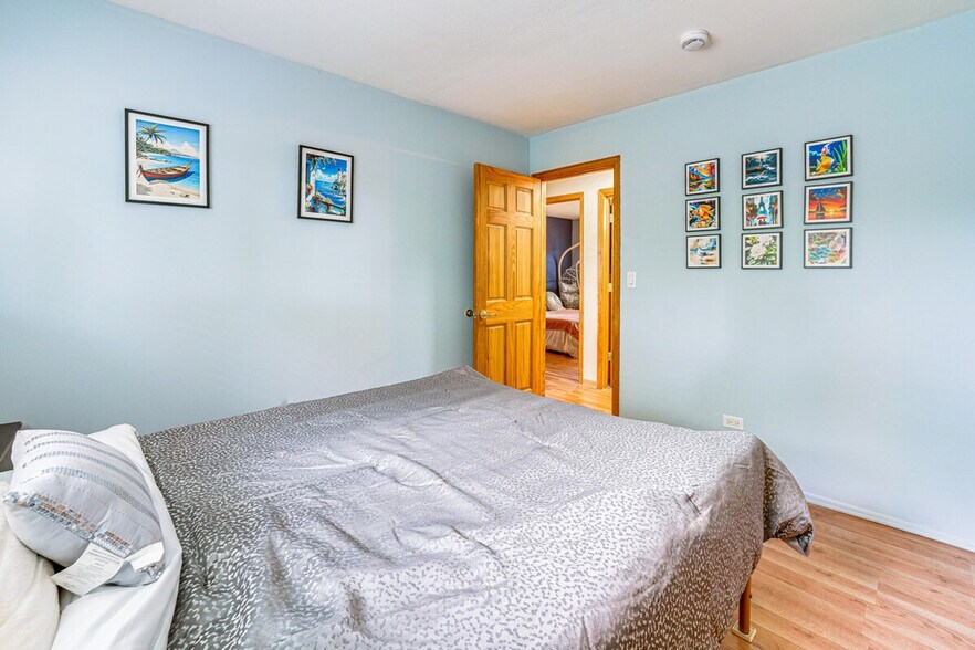 Building Photo - 117 Marryat Pl