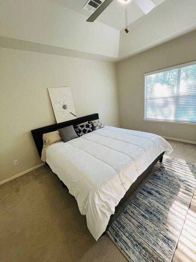 Building Photo - 21830 Alta Peak Way