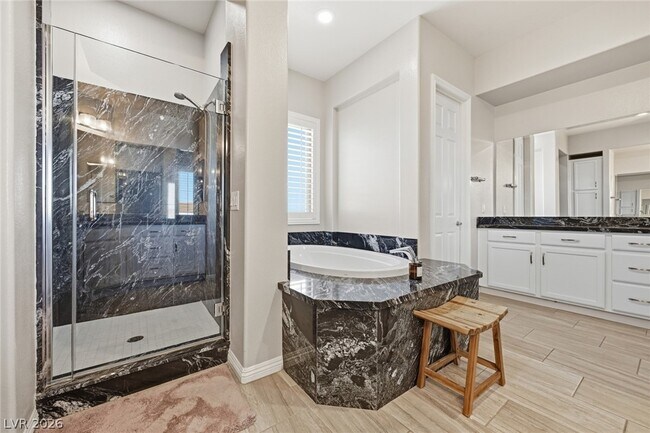 Building Photo - 3922 Jacob Lake Cir