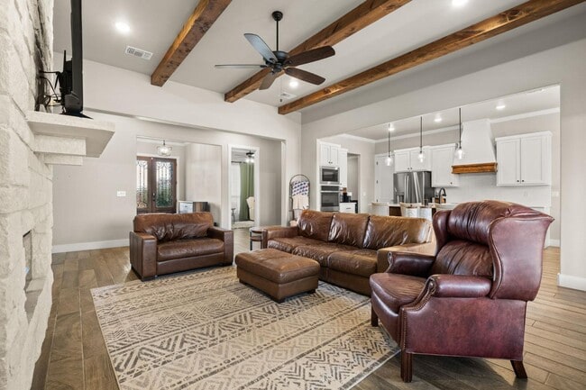 Building Photo - 3020 Keifer Marshall Dr