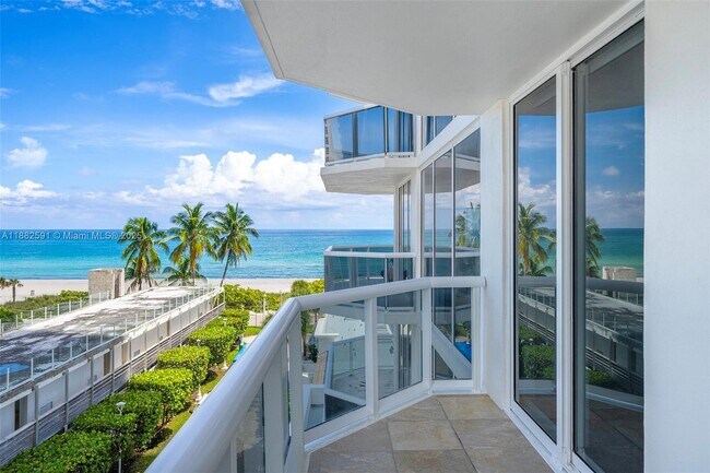 Building Photo - 4779 Collins Ave