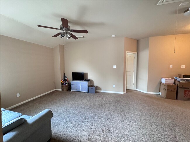 Building Photo - 6026 Starbrook Creek Dr