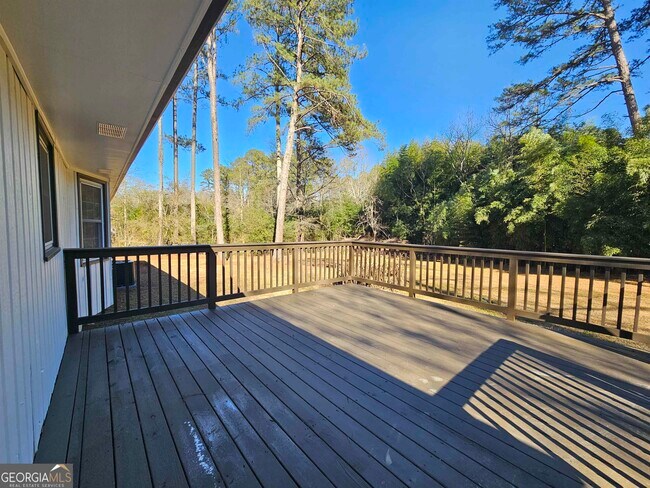 Building Photo - 683 Ginger Cake Rd