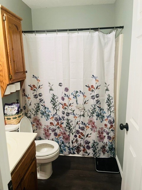 Building Photo - 390 Brook Ave