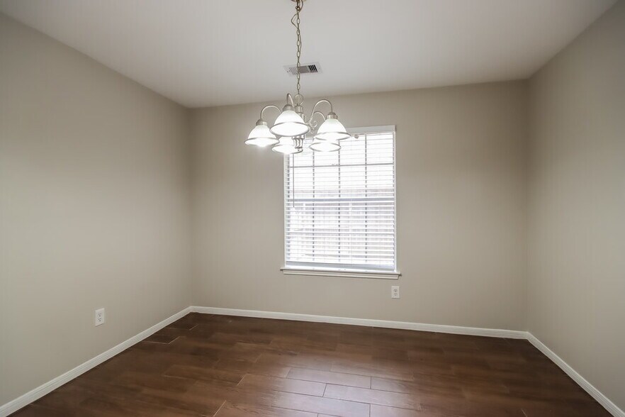 Building Photo - 5015 Cupids Bower Ct