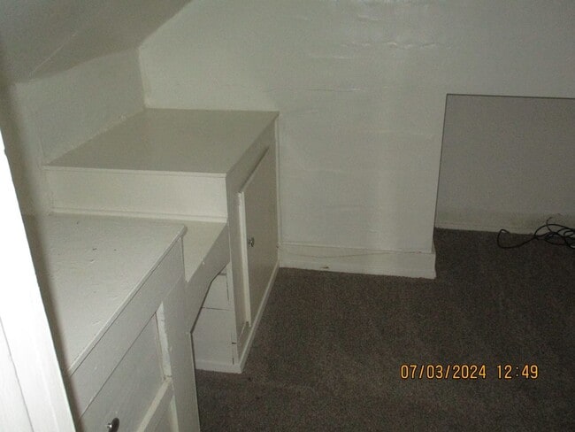 Building Photo - 256 Chenault Ave