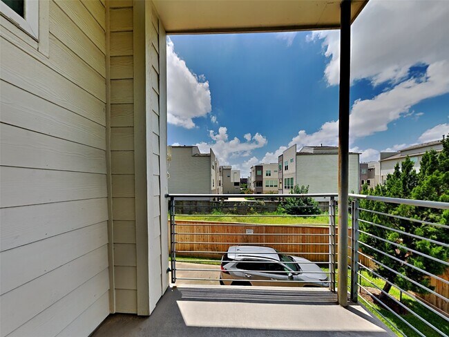 Building Photo - 353 Eado Park Cir