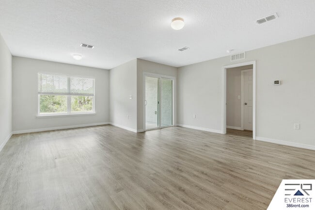 Building Photo - 26 Serbian Bellflower Trail