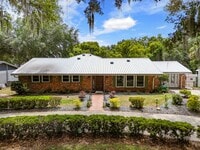 Building Photo - Welcome to your Pool/Lake Home!