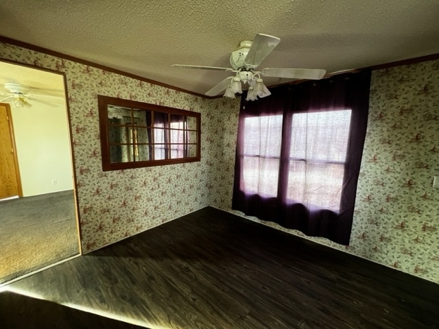 Building Photo - 808 Apple Ave