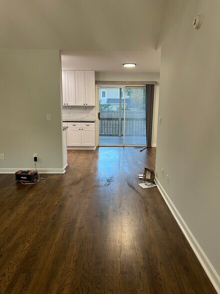 Building Photo - 2422 Charleston Sq