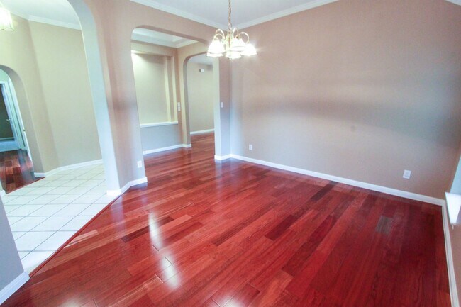 Building Photo - Beautiful 3 Bedroom, 2 Bath Home in West Round Rock