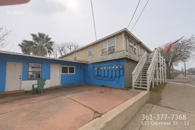 Building Photo - 510 Cheyenne St