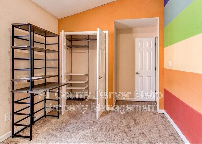 Building Photo - 849 Lipan St