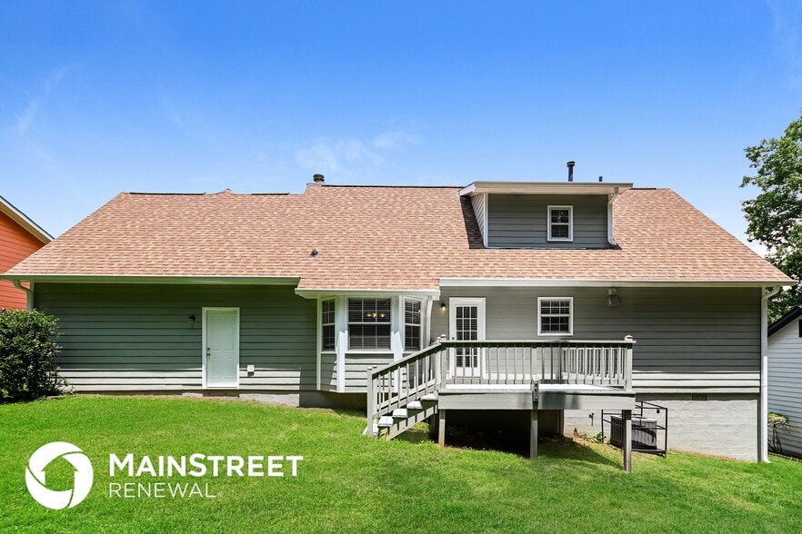 Building Photo - 493 Stonemill Manor