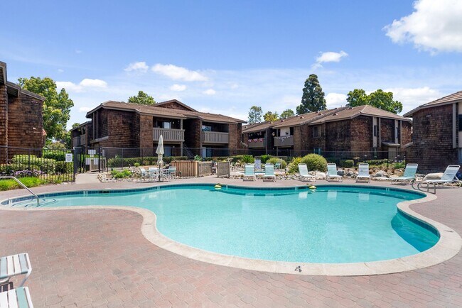 Building Photo - Stunning 1 Bedroom 1 Bath in Dana Point