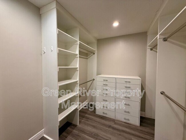 Building Photo - 12955 Julington Ridge Dr E