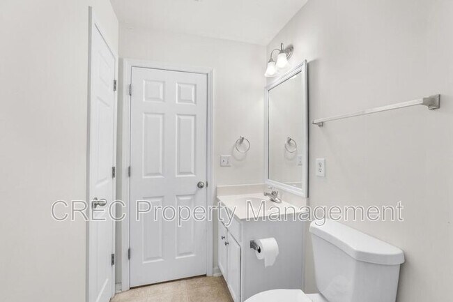 Building Photo - 2451 Scholar Ln