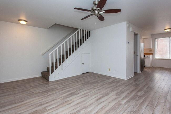 Building Photo - JM-Cram***